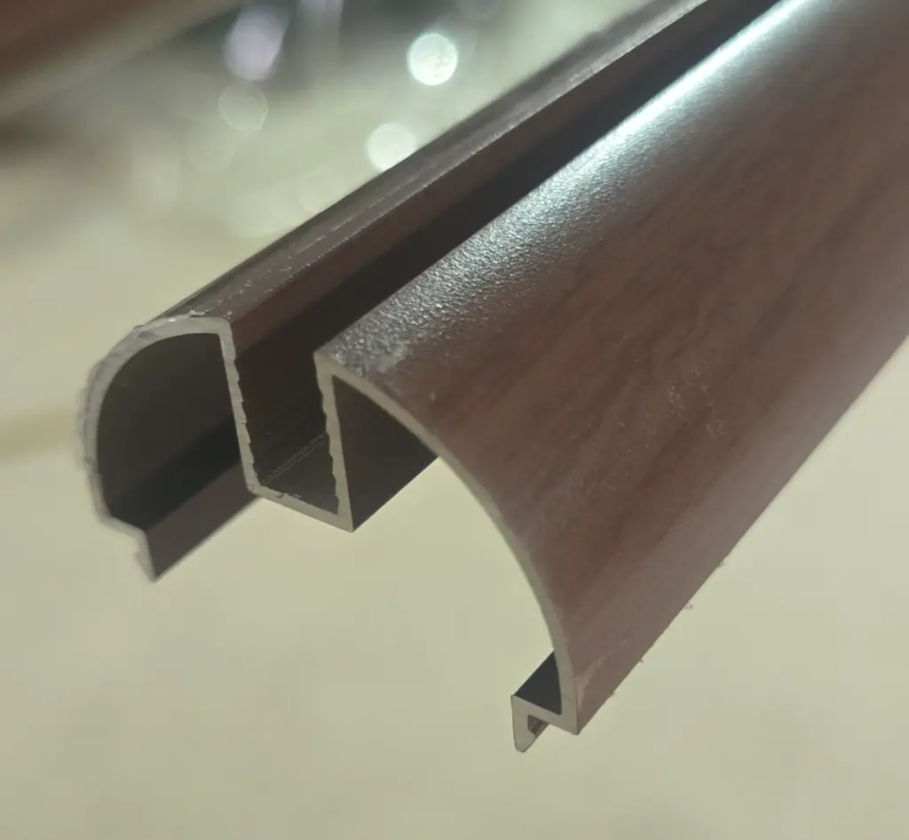 MADERA NOGAL-Glass Adapter Curvo Heavy 19' (VIETNAM)