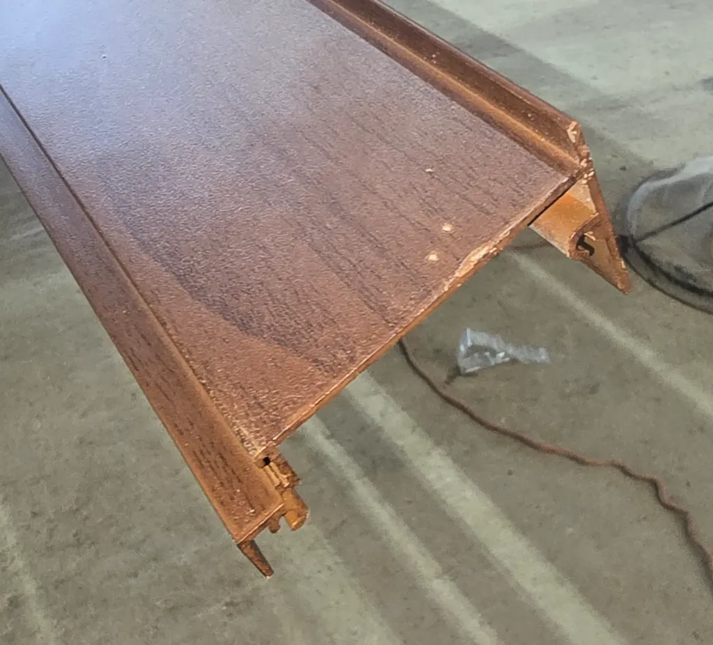 [ventana] FONDO BAJITO 16' (NOGAL)